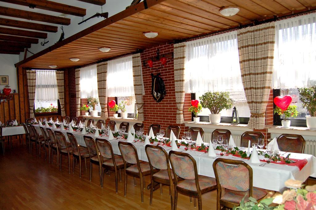 Landgasthaus Pfahl Wershofen Eksteriør billede